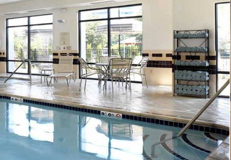 Hotel Springhill Detroit 3*